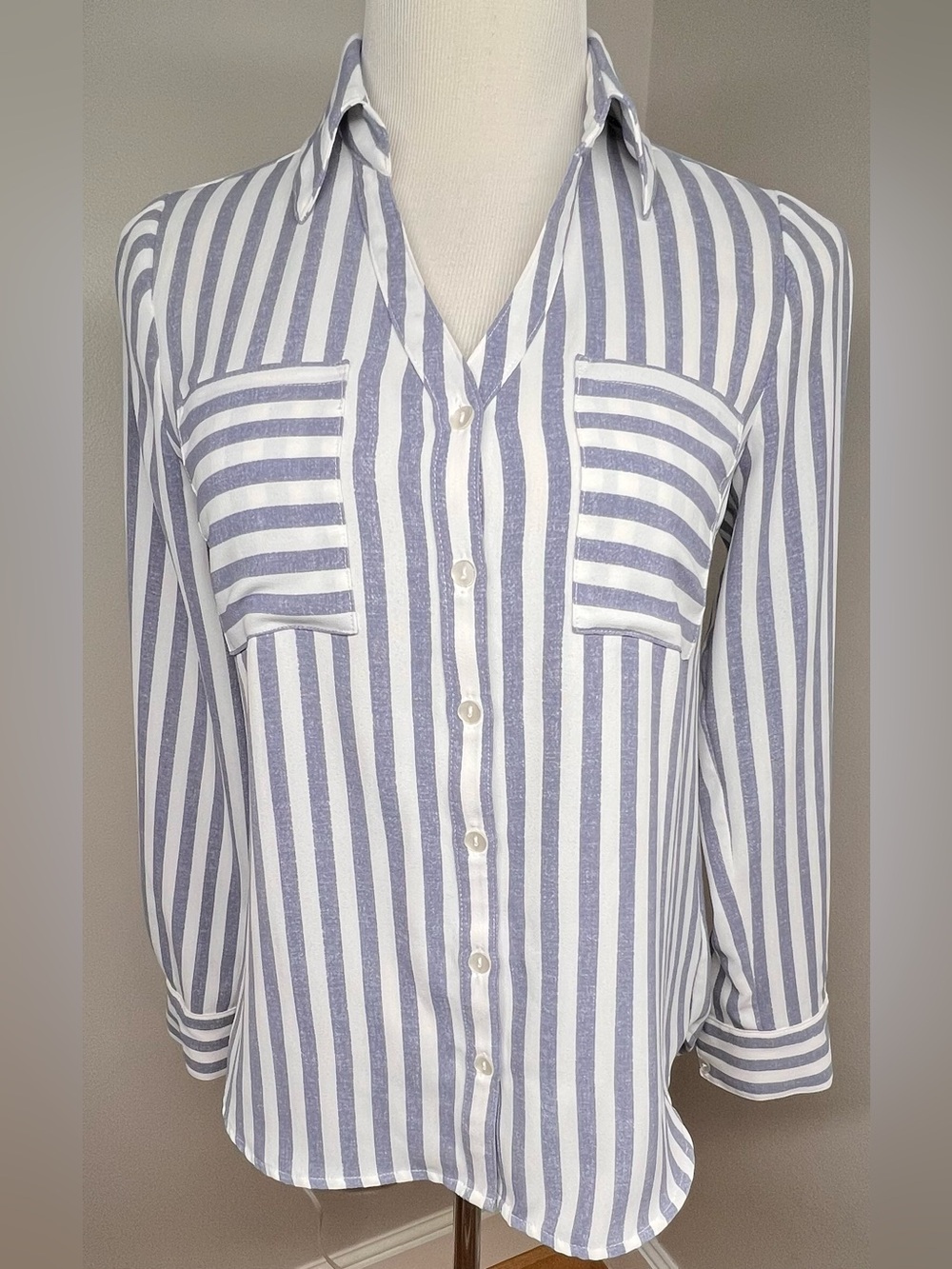 Fortune + Ivy Women’s XS blue/gray & white striped button-down shirt Coastal